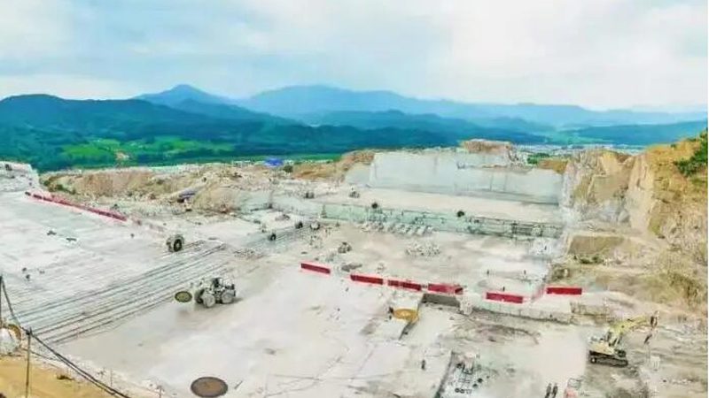 蘑菇石背景墙装修，从选材到施工的五大关键步骤